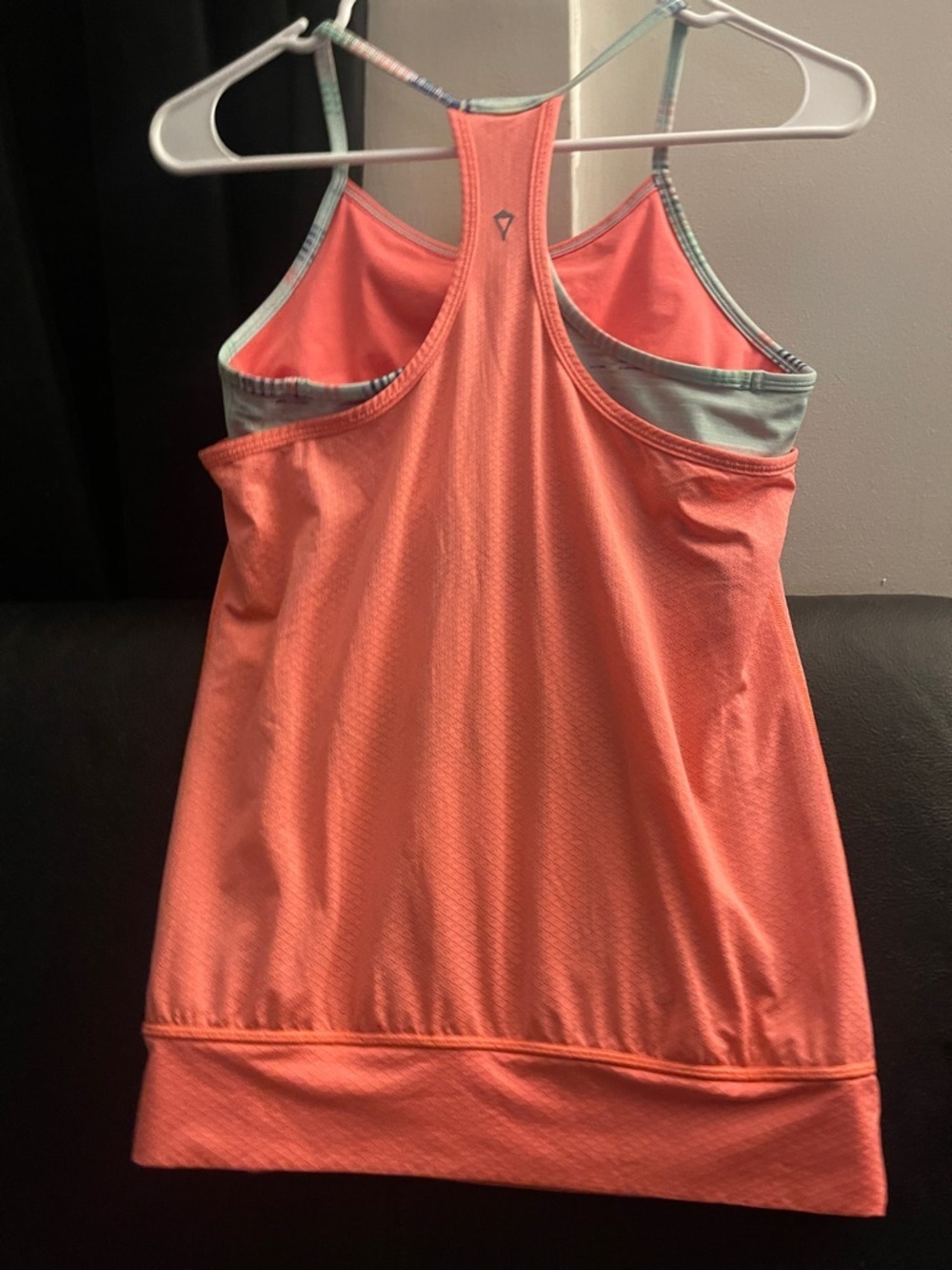 IVIVVA KIDS Coral Tank w Striped Racerback bra shelf Size 14 EUC discontinued